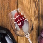 Verre à vin texte gravé