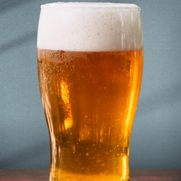 Verre à bière gravé