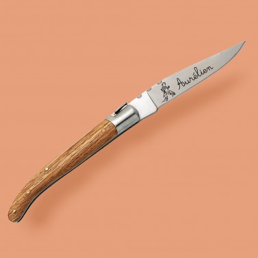 Couteau manche en frêne avec un prénom