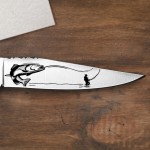 Couteau manche en frêne avec un prénom