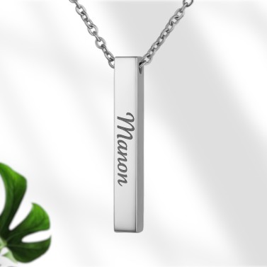 Collier barre argentée personnalisable pour femme