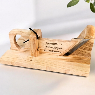 Guillotine à saucisson texte gravée