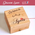 Boite à bijoux en bois coeur personnalisée