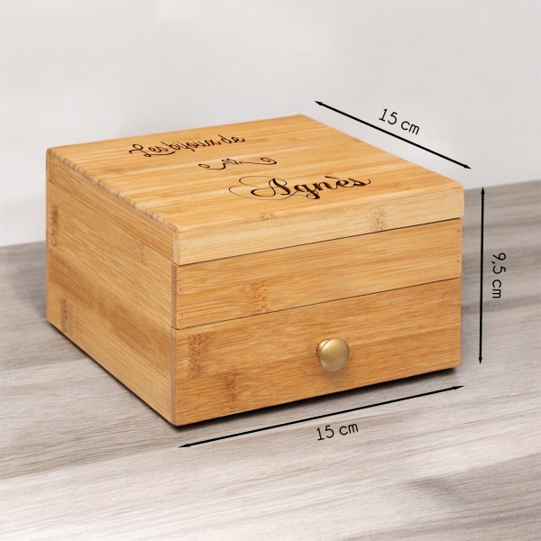 Boite à bijoux en bois coeur personnalisée