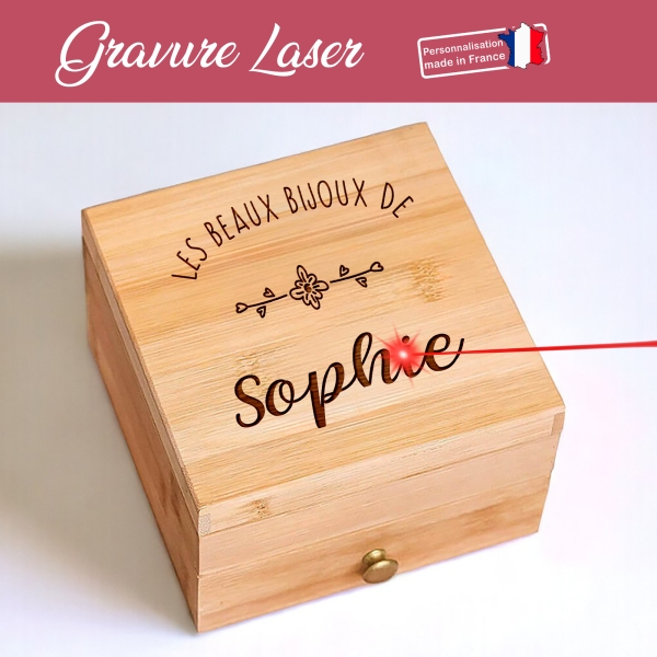 Boite à bijoux en bois prénom personnalisée