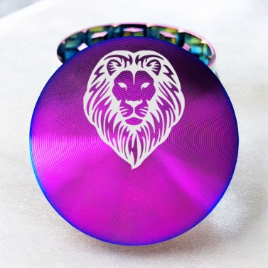 Grinder arc-en-ciel personnalisé - Modèle Lion