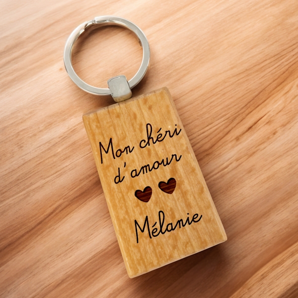 Porte-clés rectangle en bois personnalisé - Modèle Amour