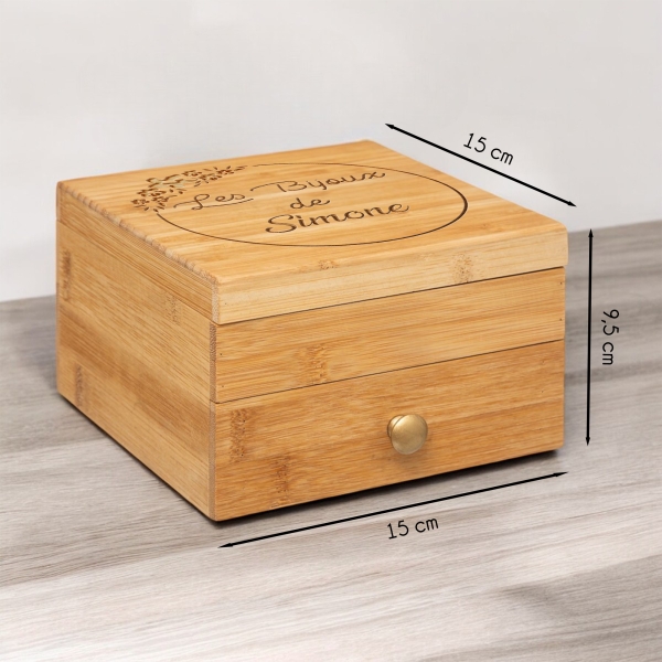 Boite à bijoux en bois fleur personnalisée