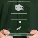 Trophée en verre personnalisé - Modèle rectangulaire - Diplôme