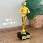 Trophée statuette dorée personnalisée