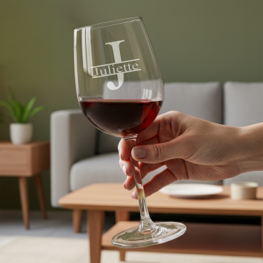 Verre personnalisé avec prénom vin - "Majuscule"