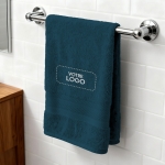 Serviette de bain bleu égéen personnalisée avec votre logo - 450gr/m²