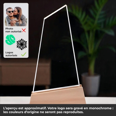 Trophée en verre personnalisé avec votre logo - Modèle triangle base bambou