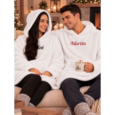 Couverture à capuche blanc brodée